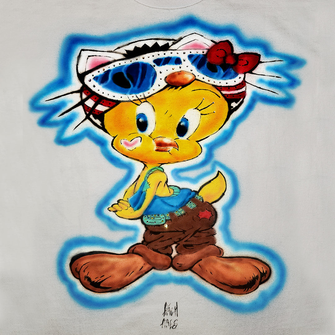 Tweety Bird Hello Kitty Airbrushed Heavy T-Shirt (BLING BLING)